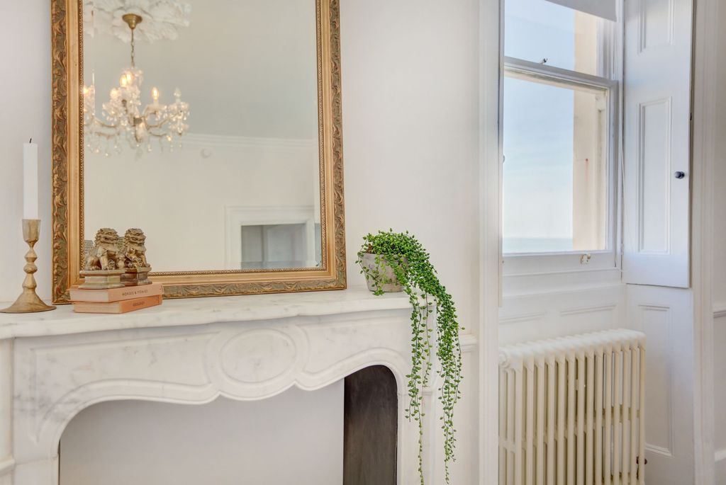 Additional image 19 of 2 bed flat for saleAdelaide Crescent, Hove BN3