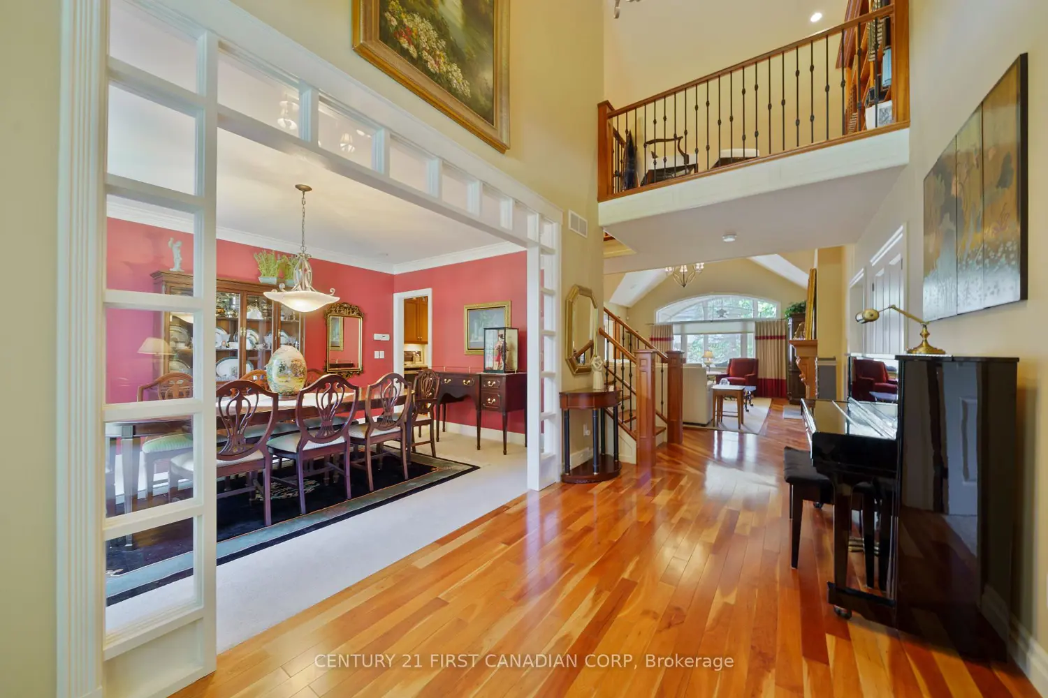 2091 Valleyrun Boulevard photo 4