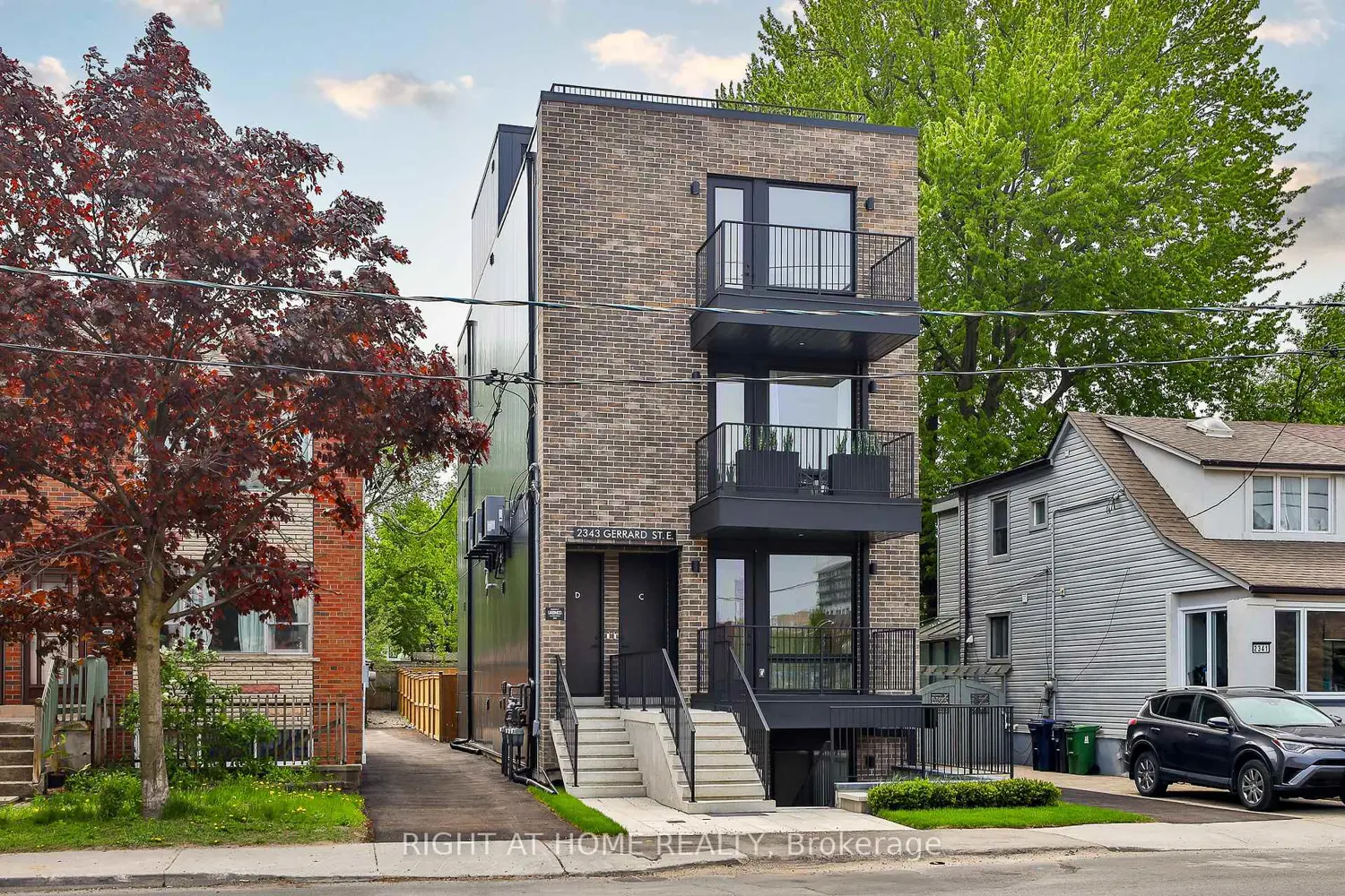 Additional image 19 of 2343 Gerrard Street Centre