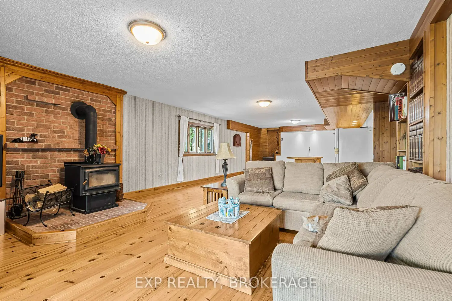 Additional image 13 of 5525 Rideau Road