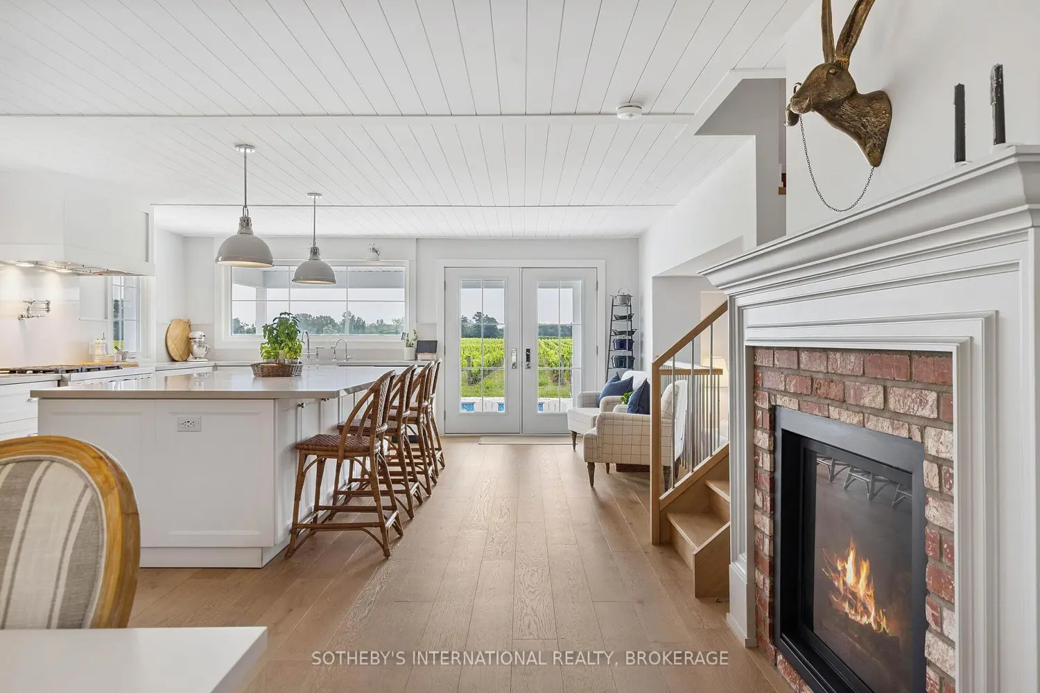 Additional image 6 of 1219 Lakeshore Road