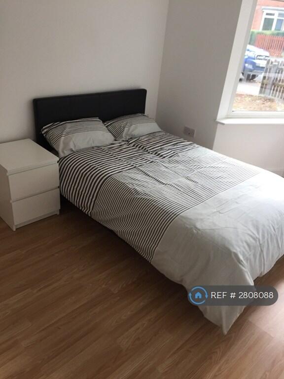 Tinkers Farm Road, Birmingham, B31