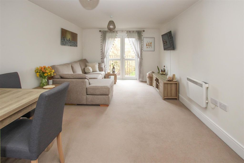 Additional image 2 of 1 bed flat for saleDe Paul Way, Brentwood CM14
