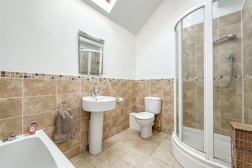 Additional image 9 of The Pleasance, Harpenden, Hertfordshire, AL5