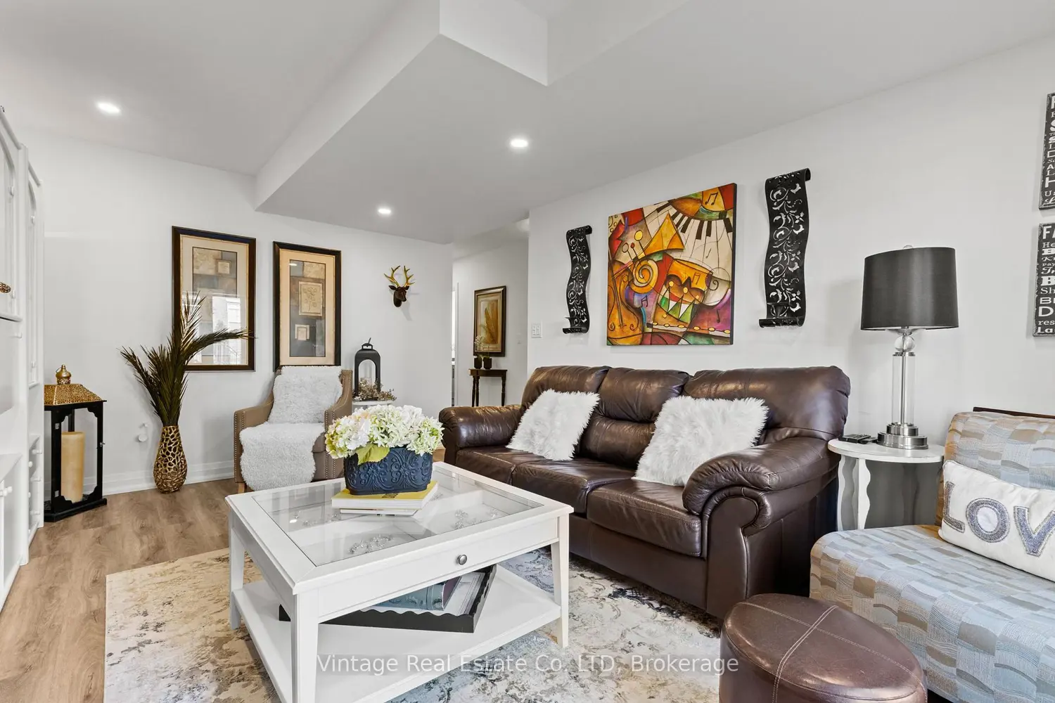 Additional image 15 of 24 Willow Bank Common