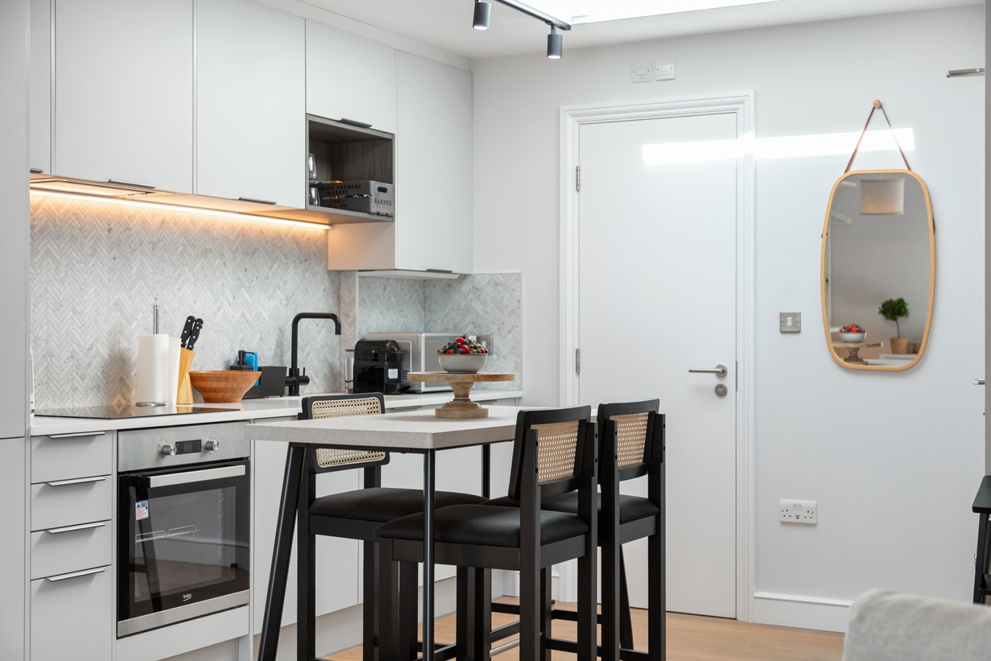 Additional image 17 of Studio Flat, Westbourne Grove, W11, N1 7GU