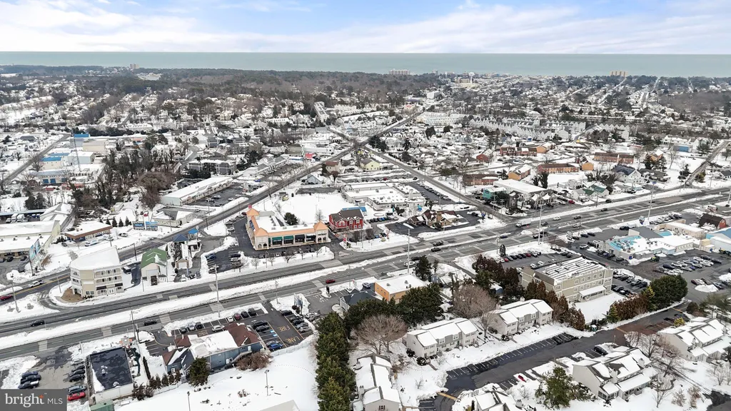 Additional image 3 of 3700 Sanibel Circle Unit 3705, Rehoboth Beach, DE 19971