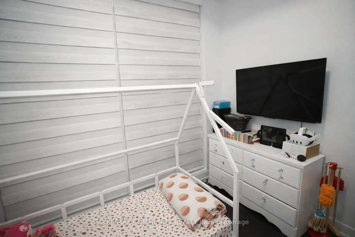 Additional image 12 of 225 Veterans Drive 1206