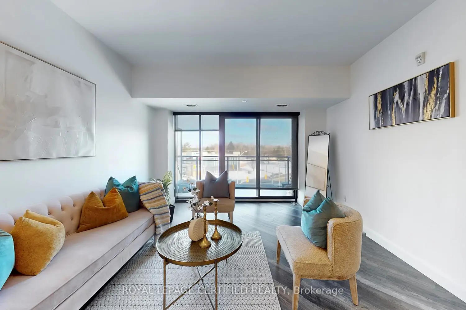 Additional image 6 of 332 Gosling Gardens 411