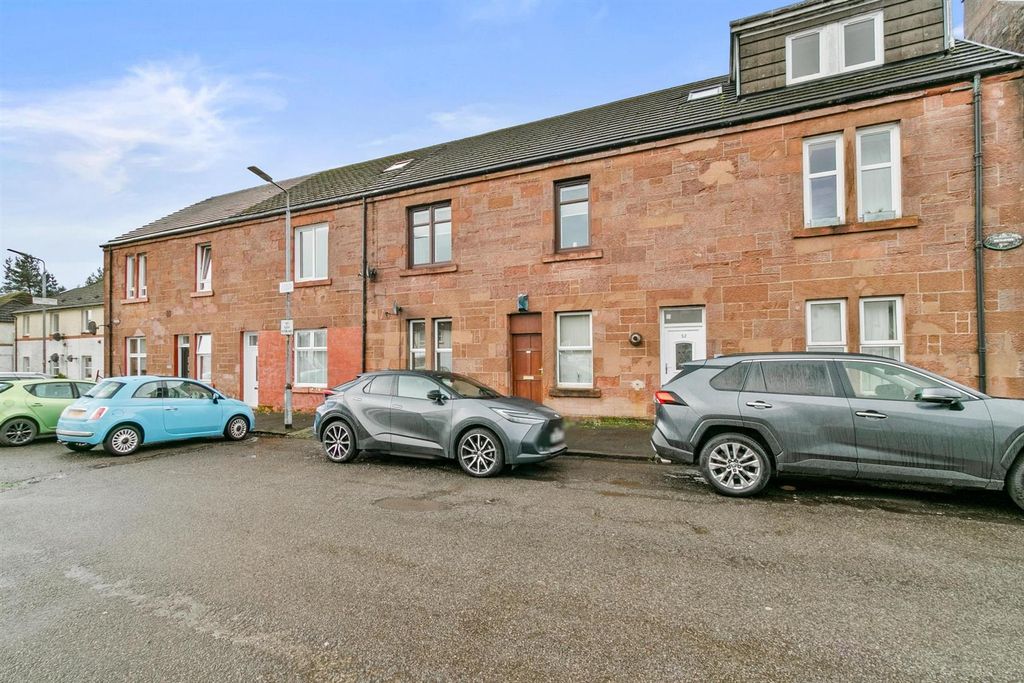 2 bed flat for saleDunavon, Union Street, Bonhill, Alexandria G83