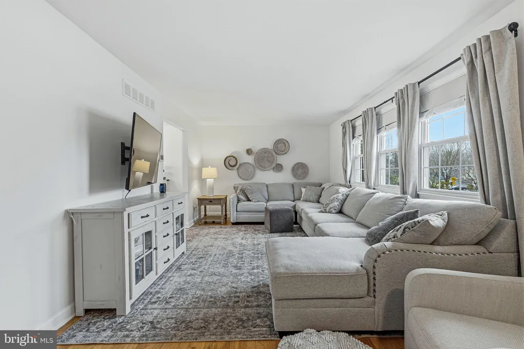 Additional image 16 of 2 Henderson Hill Road, Newark, DE 19711