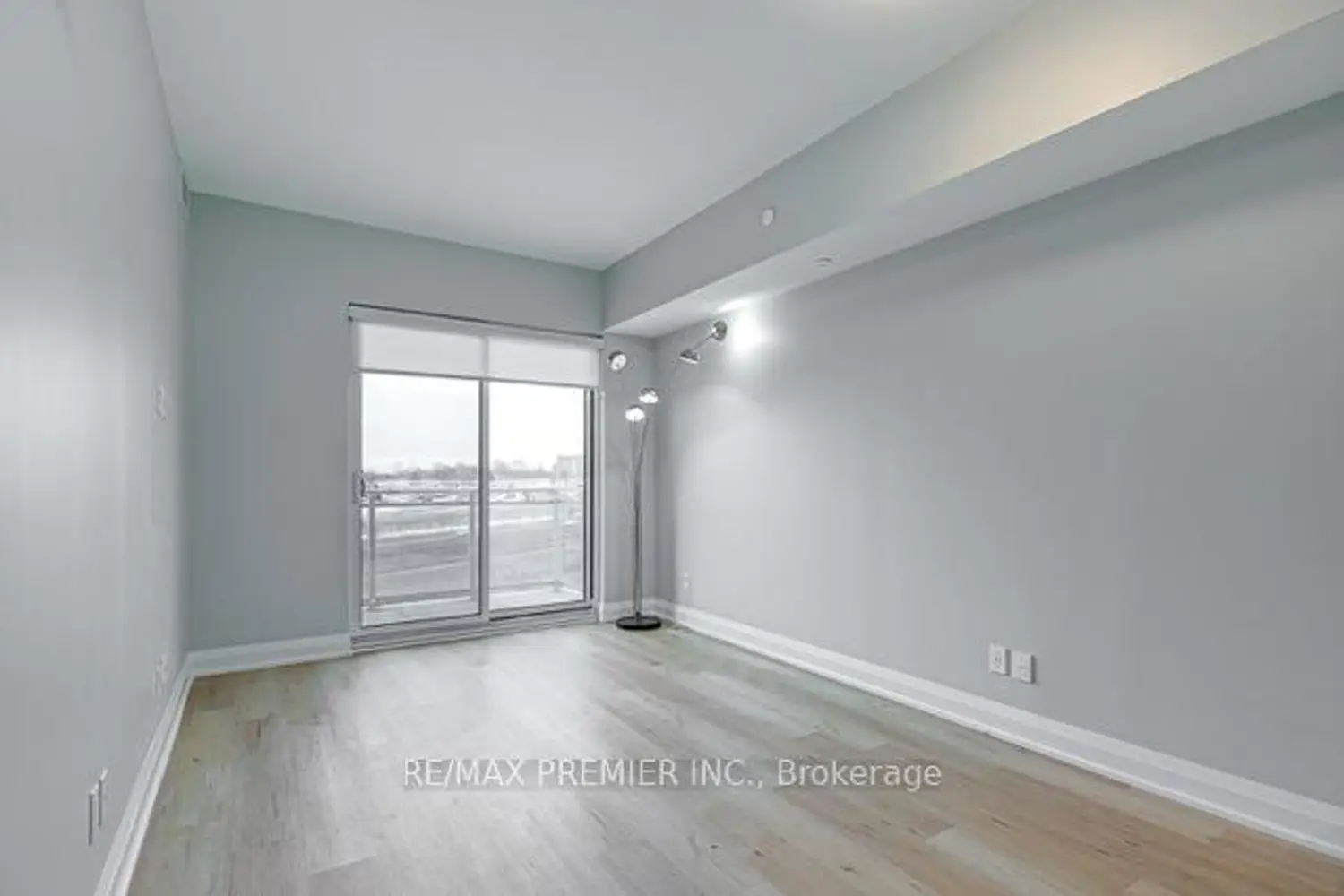 Additional image 10 of 58 Lakeside Terrace 1015