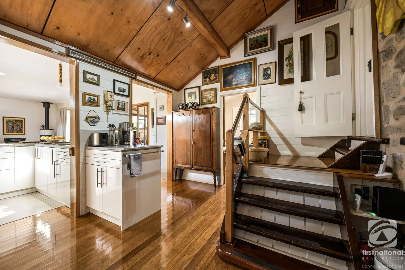 Additional image 6 of 21 Bridge Road, Beechworth VIC 3747