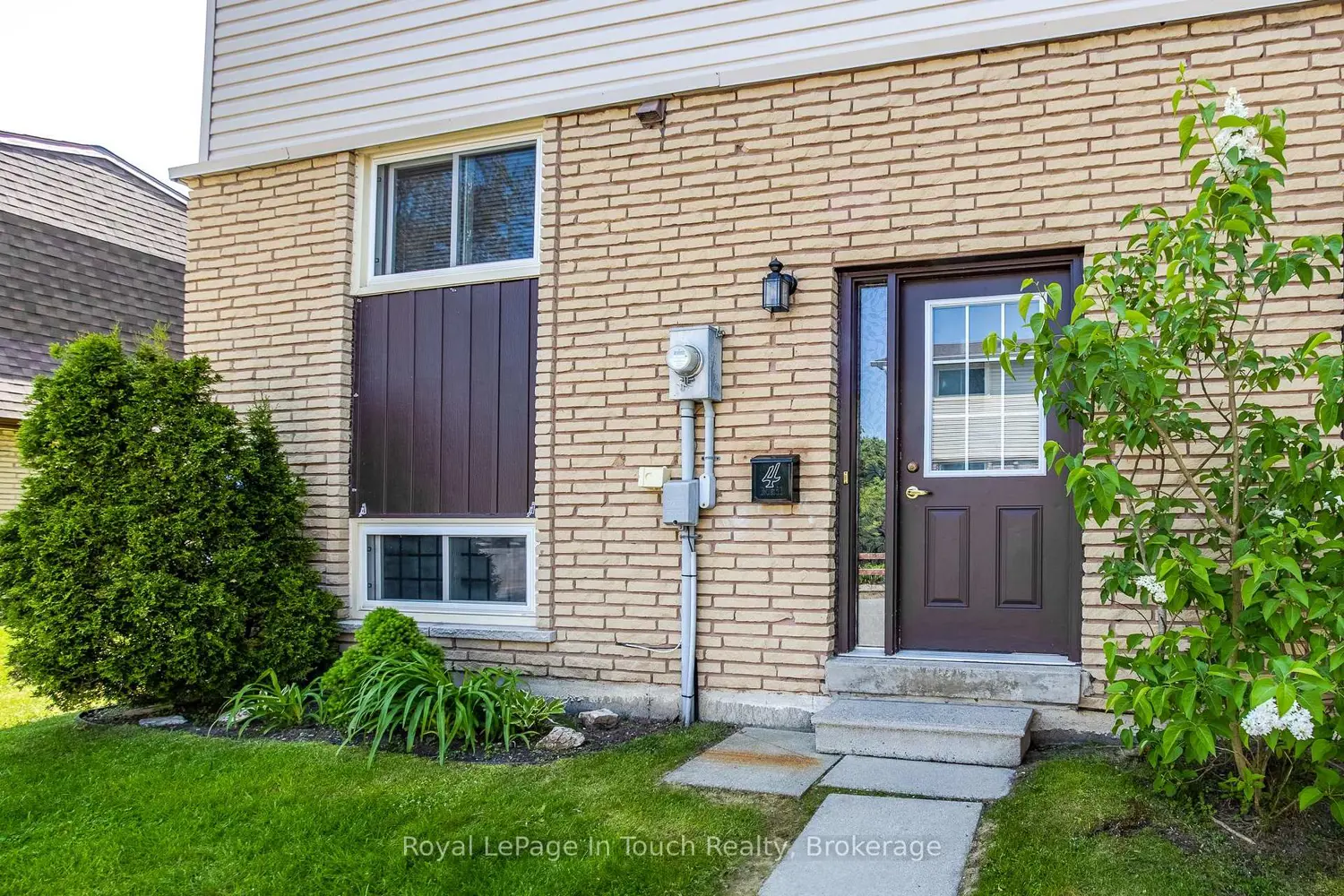 233 Innisfil Street 4
