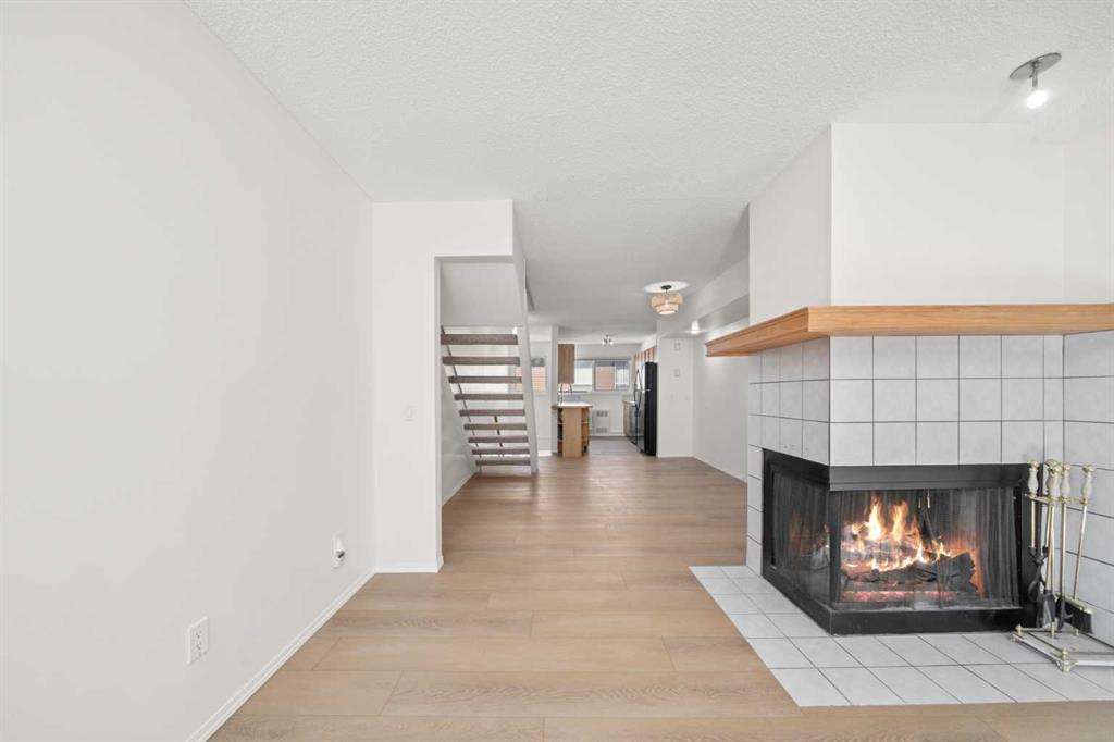 Additional image 6 of 19-2400 15 Street SW, Calgary, AB, T2T 5S3