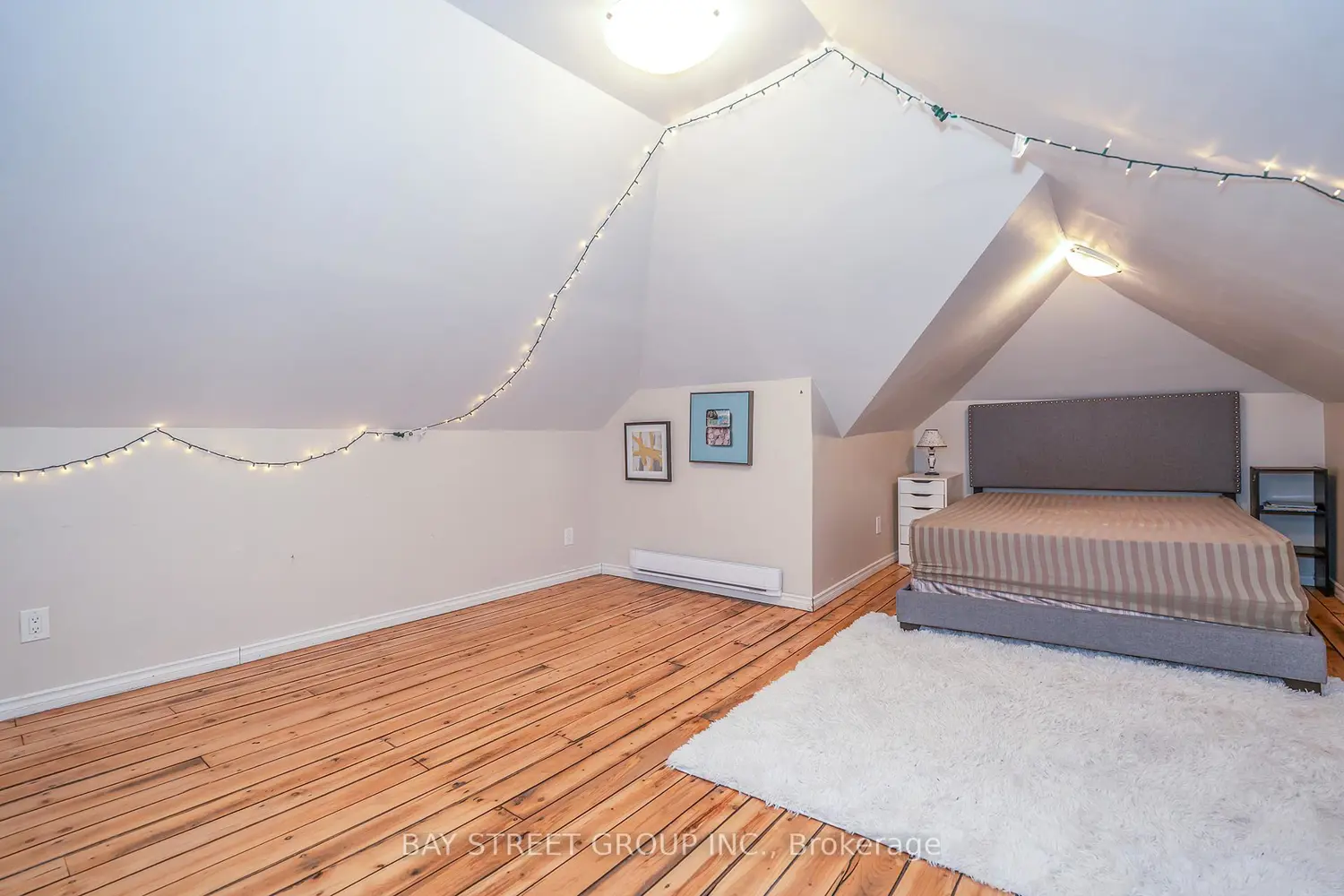 Additional image 9 of 4308 Ellis Street