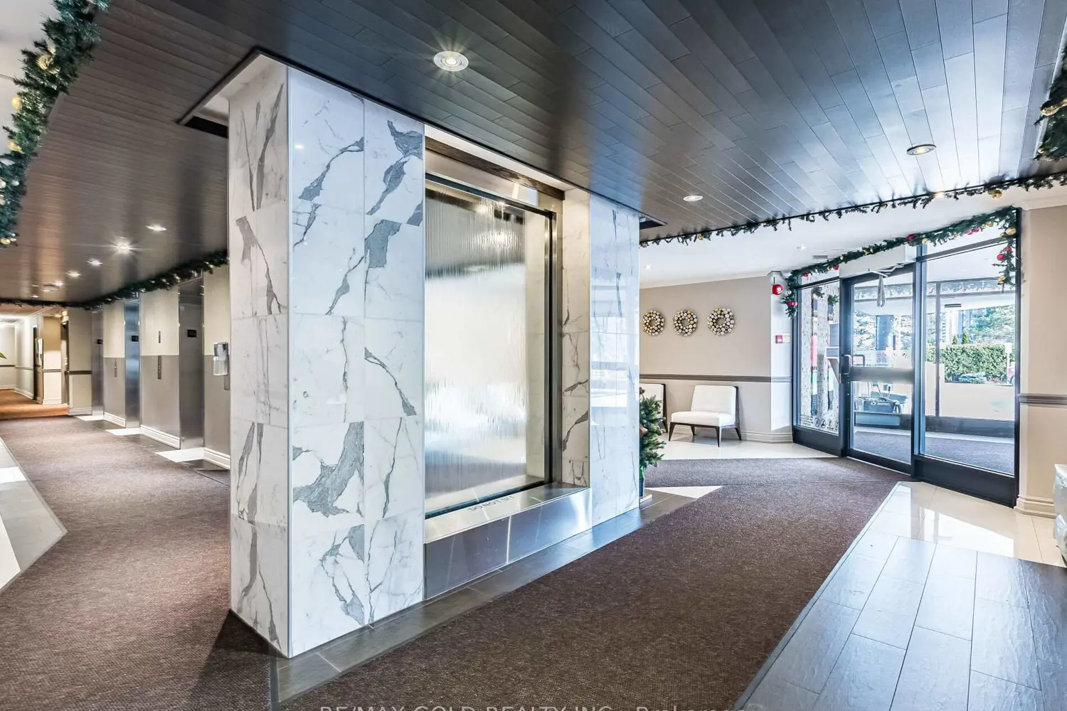 Additional image 4 of 1485 Lakeshore Road 416