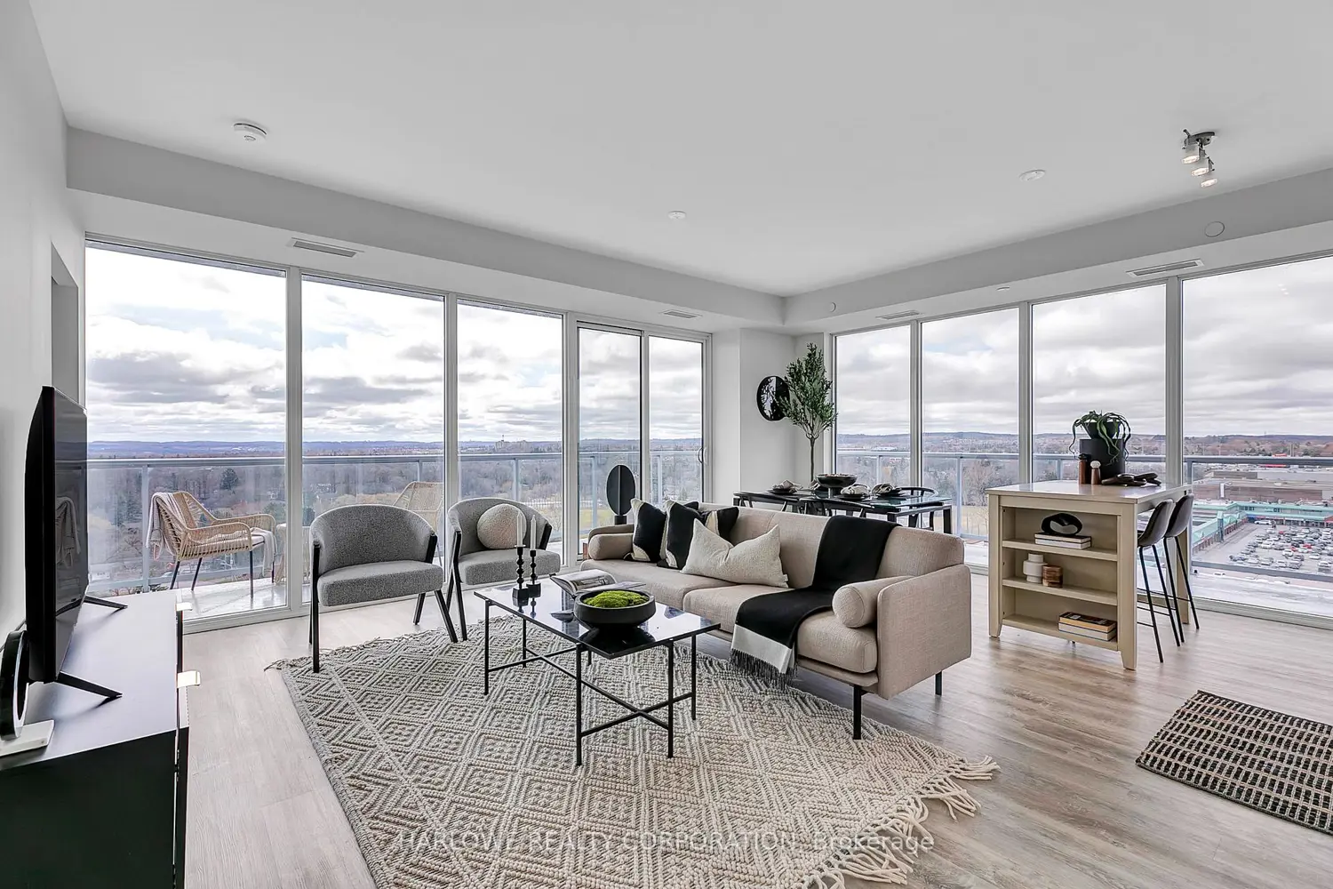 Additional image 3 of 185 Deerfield Road 1204