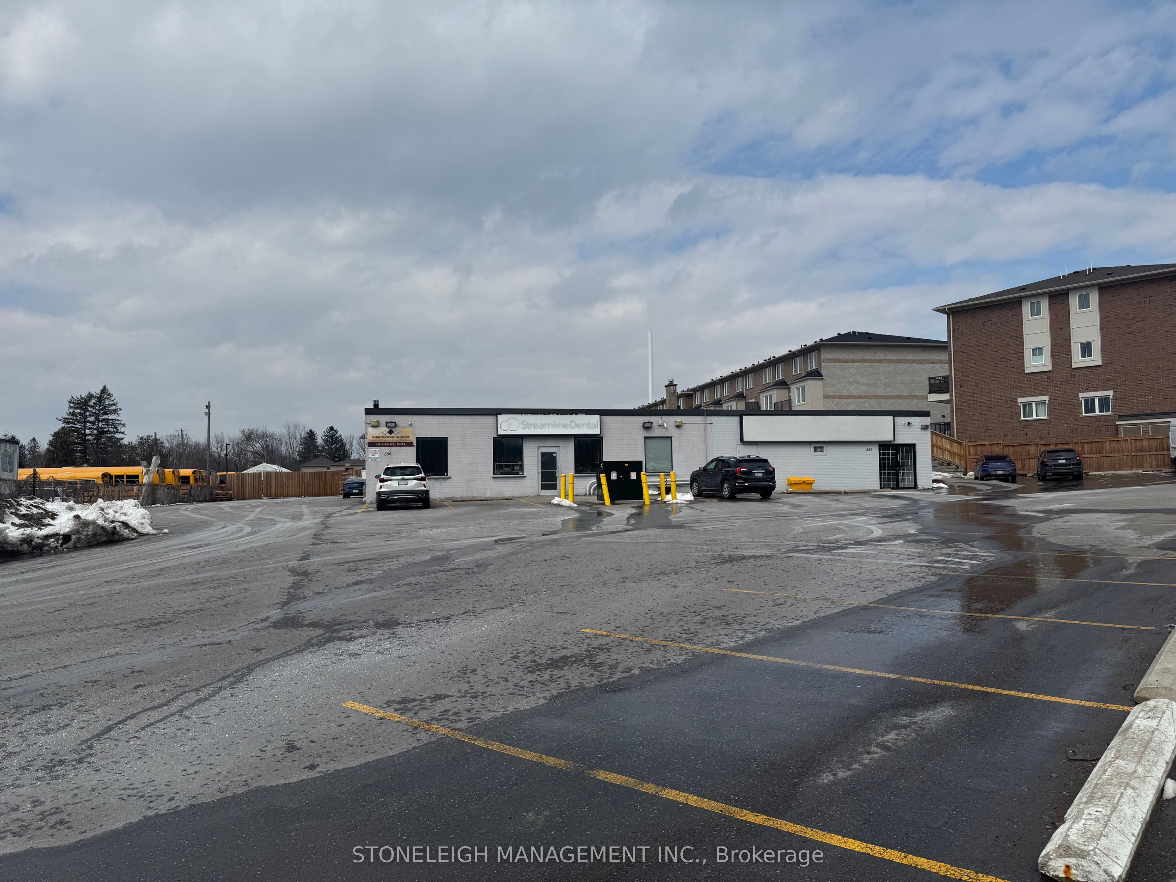 Additional image 2 of 4 and 5-356 Dean Avenue, Oshawa, ON, L1H 3E2