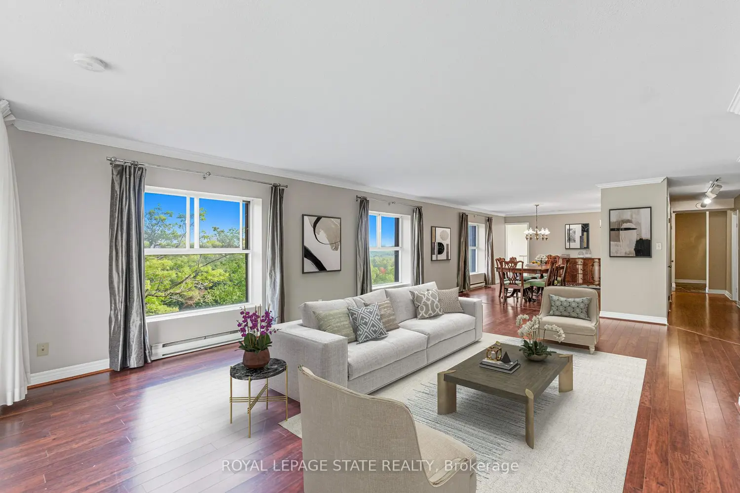 Additional image 8 of 20 Berkley Street 702