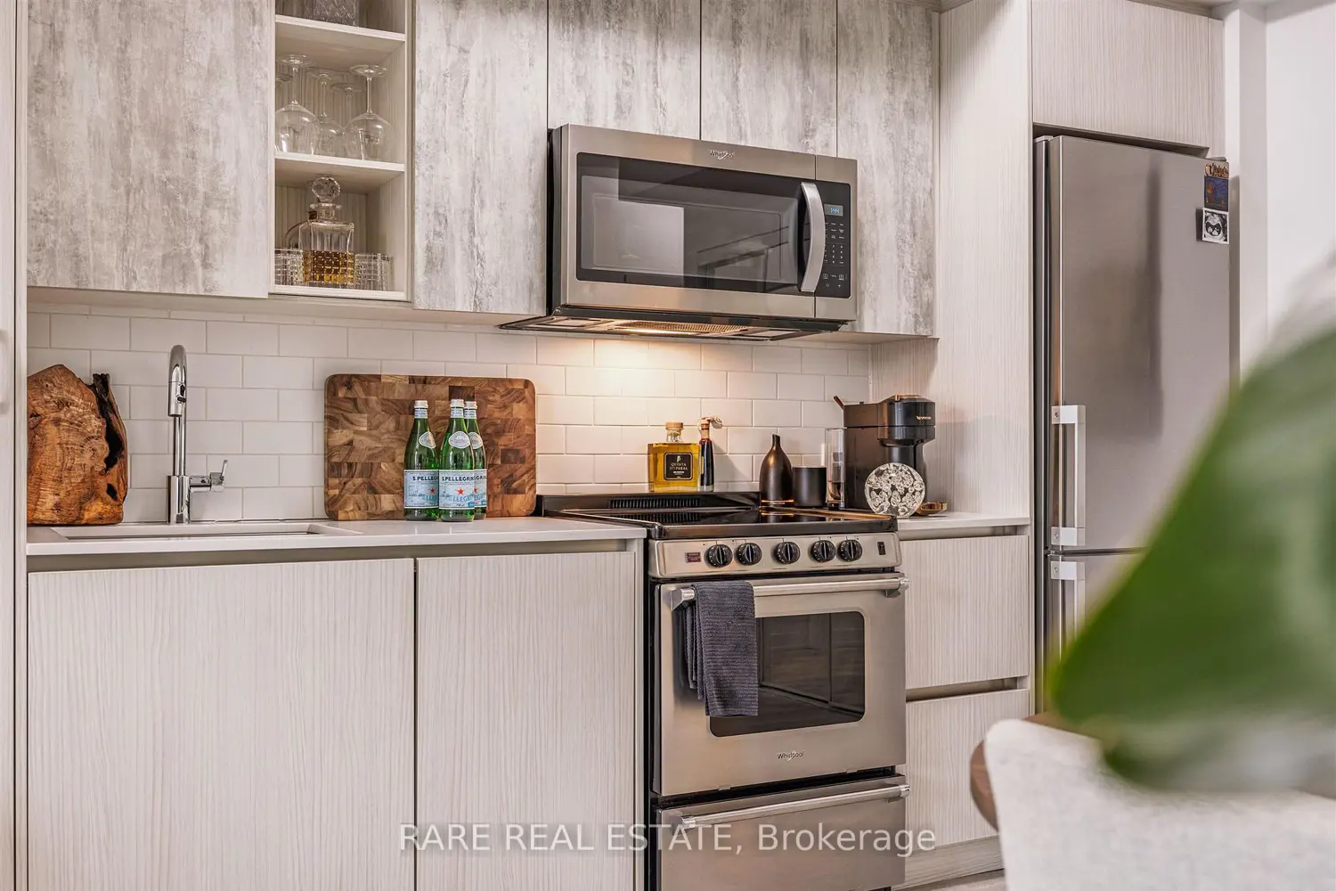 Additional image 4 of 251 Manitoba Street 1209