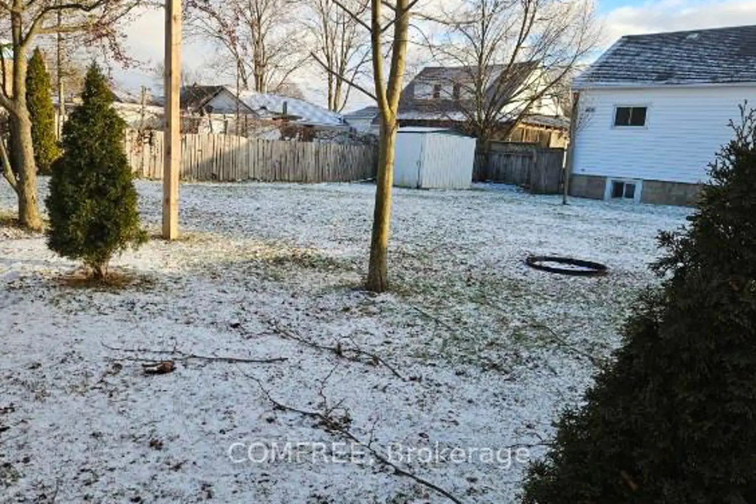 Additional image 4 of 4360 Petrolia Line