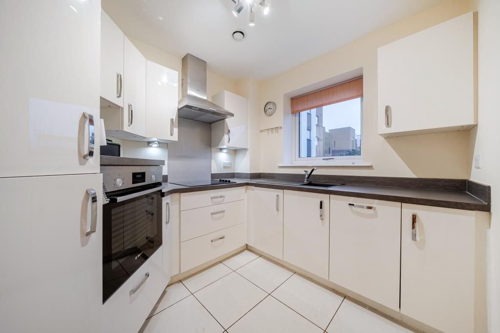 2 bed flat for saleWilliam Grange, Hereford HR4 photo 3