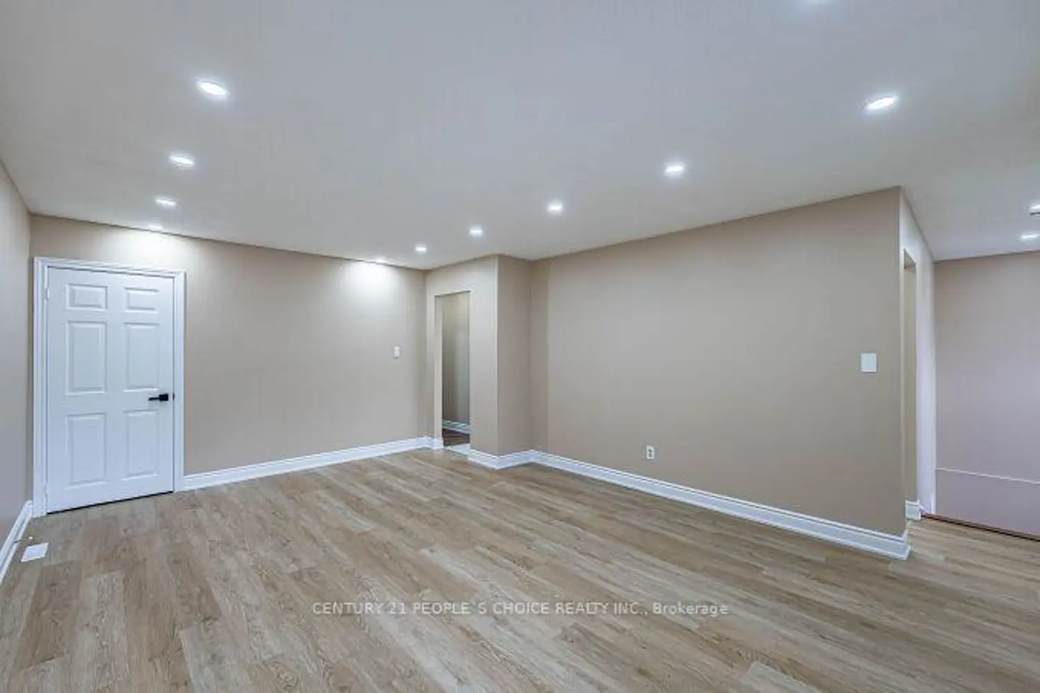 Additional image 3 of 453 Ginger Downs