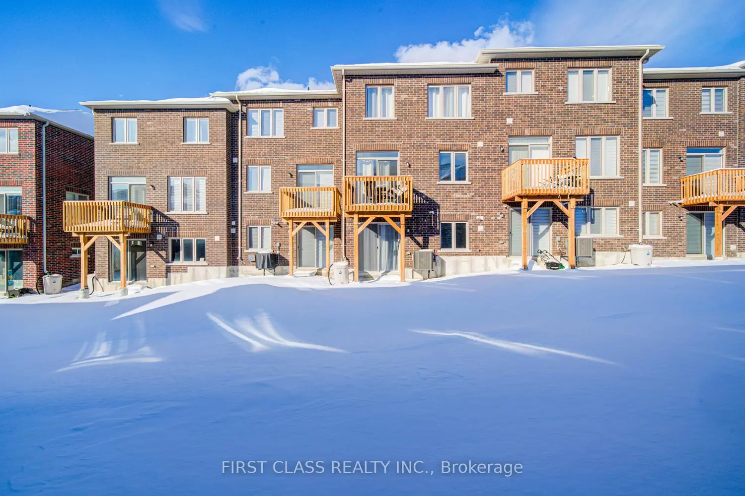 Additional image 20 of 968 Cormorant Path