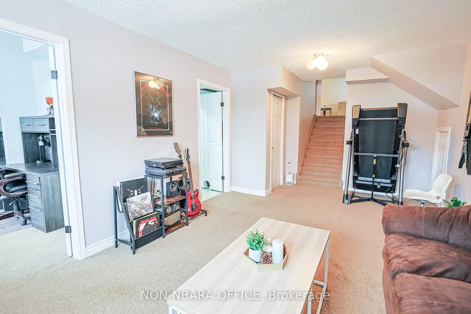 Additional image 16 of 44 Ellendale Drive