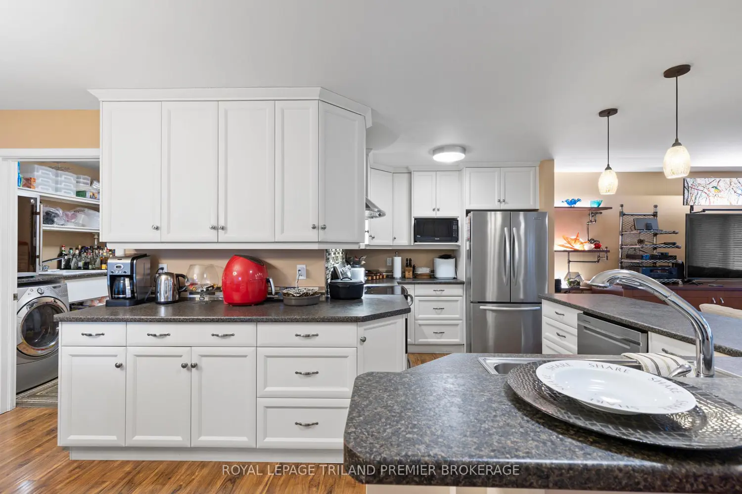 Additional image 5 of 7710 Clayton Street