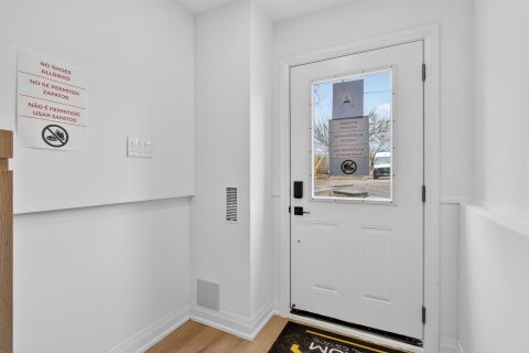 Additional image 8 of A-279 Reiner Road, Toronto, ON, M3H 2M5