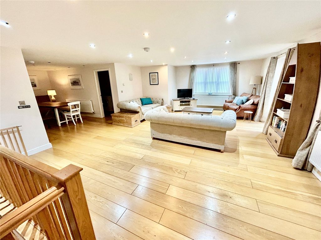 Additional image 15 of 3 bed maisonette for saleCadnant Road, Menai Bridge, Isle Of Anglesey LL59