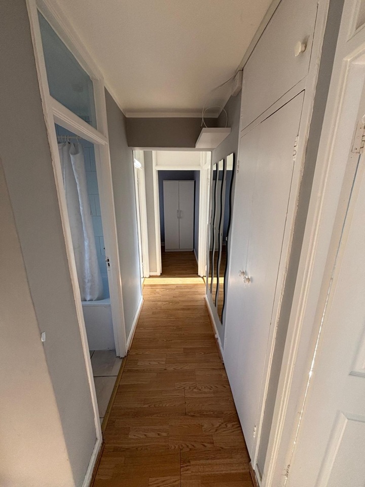 Additional image 6 of 3 Bed Flat, Harper House, SW9, N1 7GU