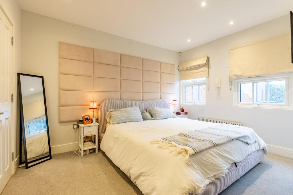 Additional image 11 of Victoria Street, St. Albans, Hertfordshire, AL1