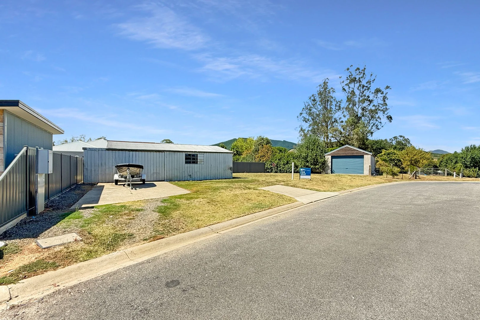 Additional image 2 of 5 Holmes Court, Porepunkah VIC 3740