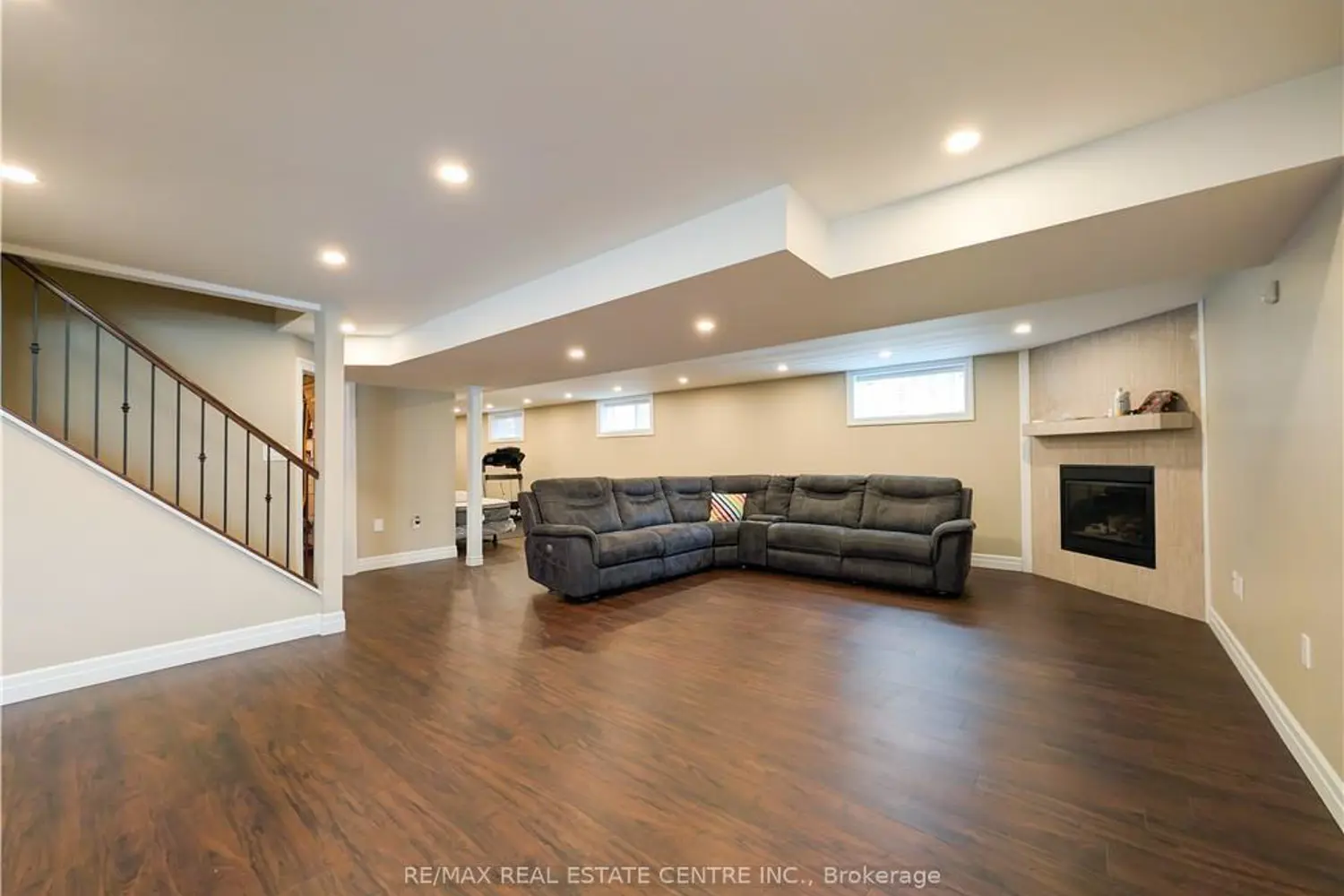 Additional image 16 of 76 Blossomfield Crescent