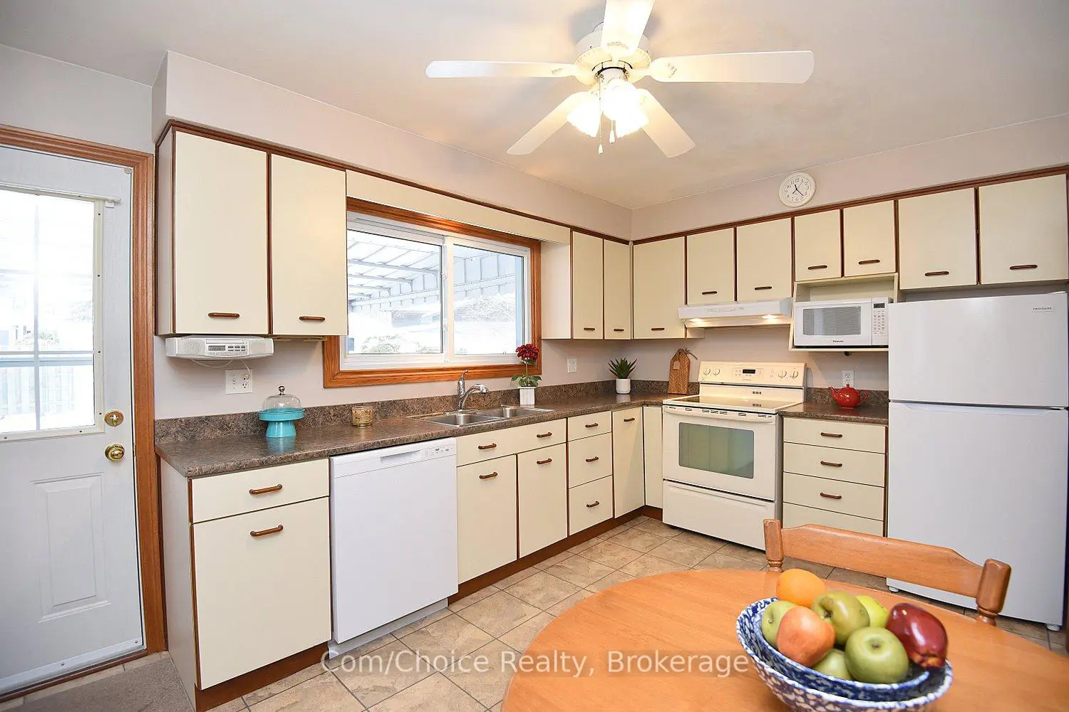 Additional image 8 of 23 Lynndale Drive