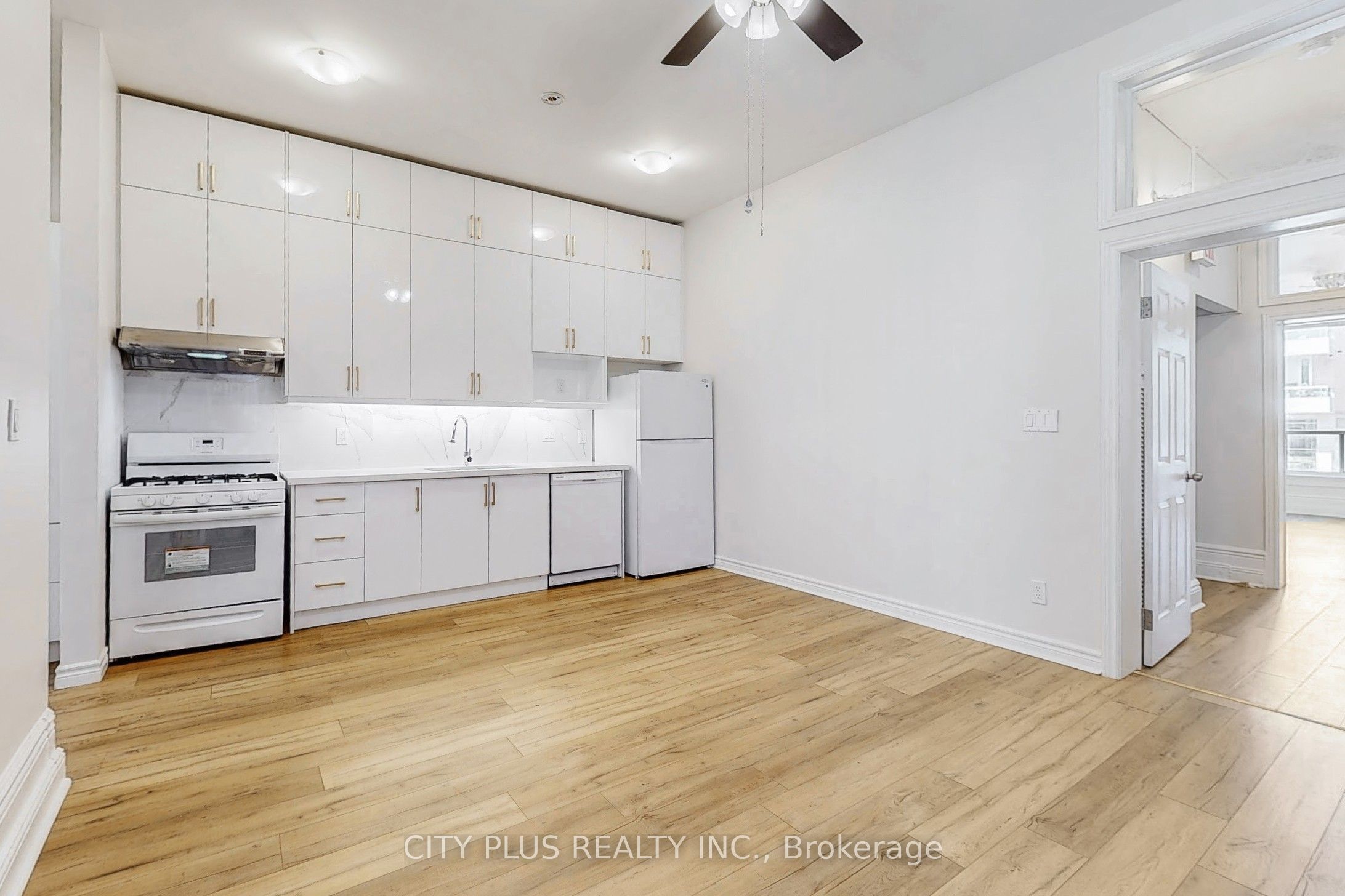 Additional image 3 of 1-107 Spadina Road, Toronto, ON, M5R 2T1