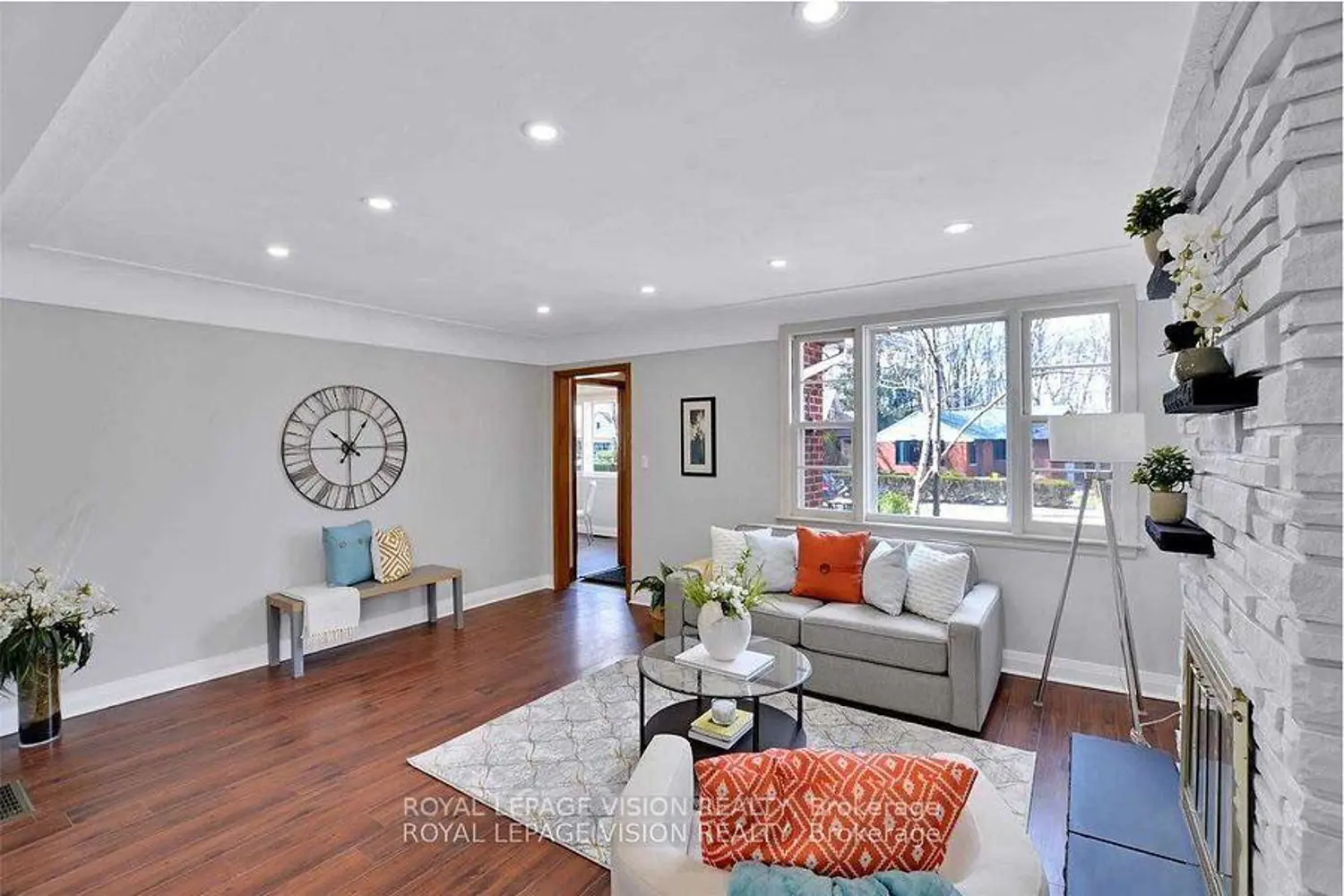 Additional image 3 of 57 Binkley Cres Crescent