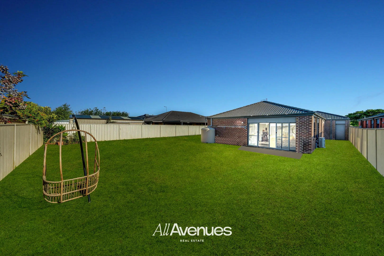 Additional image 21 of 123 Blue Horizons Way, Pakenham VIC 3810