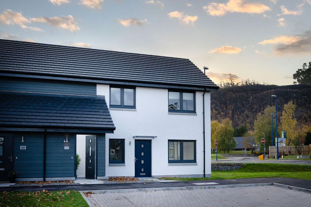 2 bed flat for sale2 Bynack More, Aviemore PH22