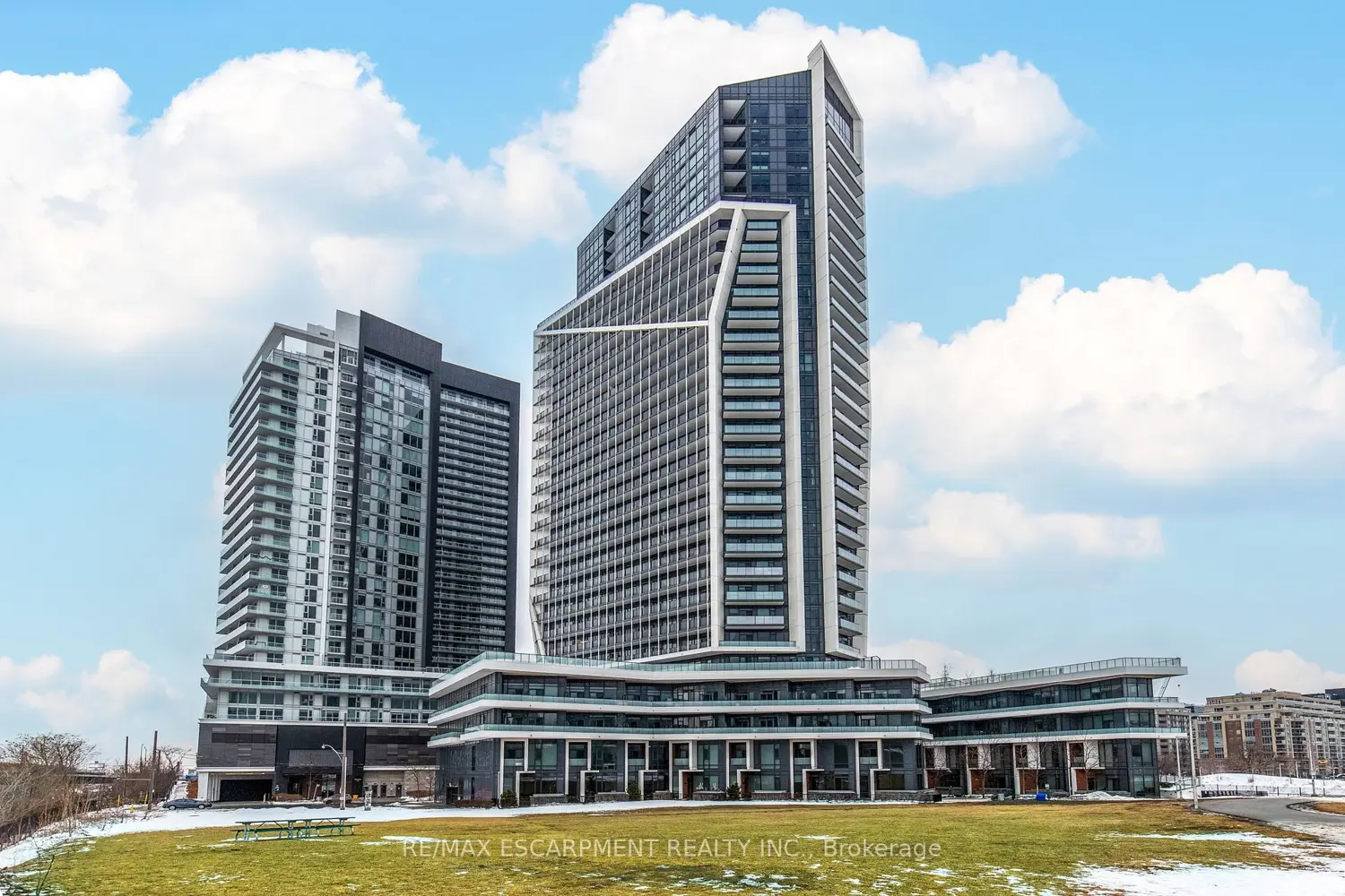 50 Ordnance Street 216
