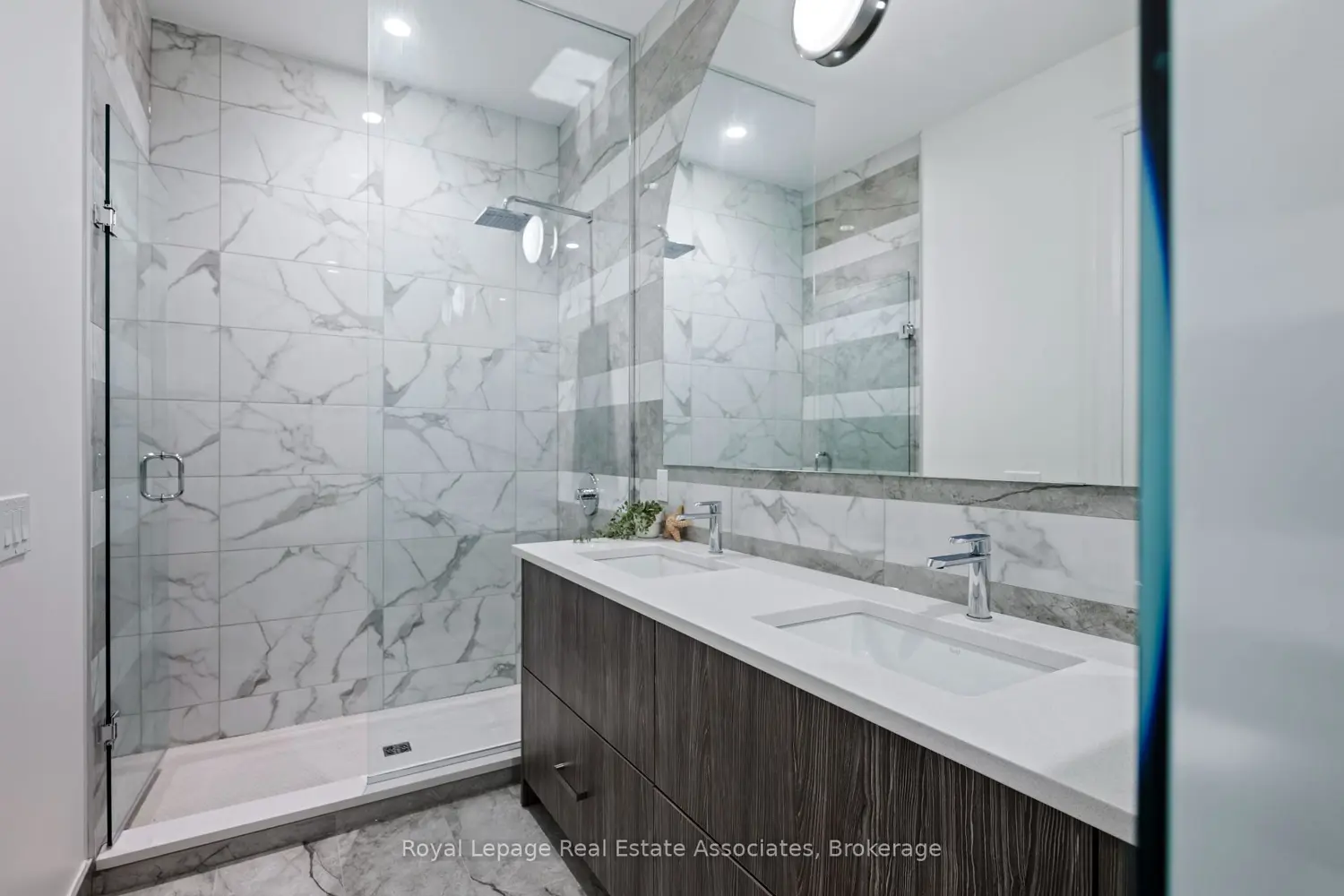 Additional image 15 of 42 Mill Street 209