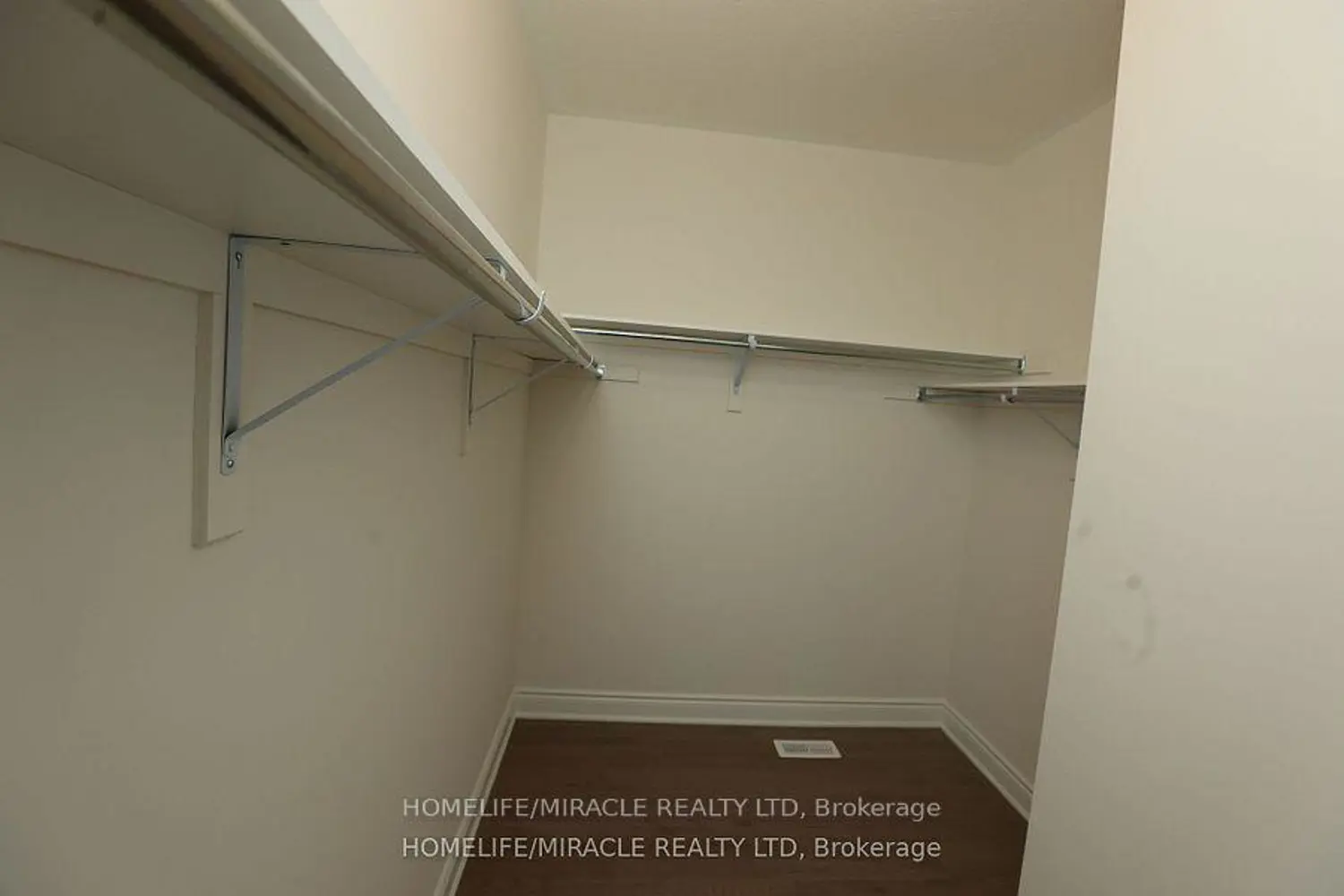 Additional image 19 of 11 Calabria Drive