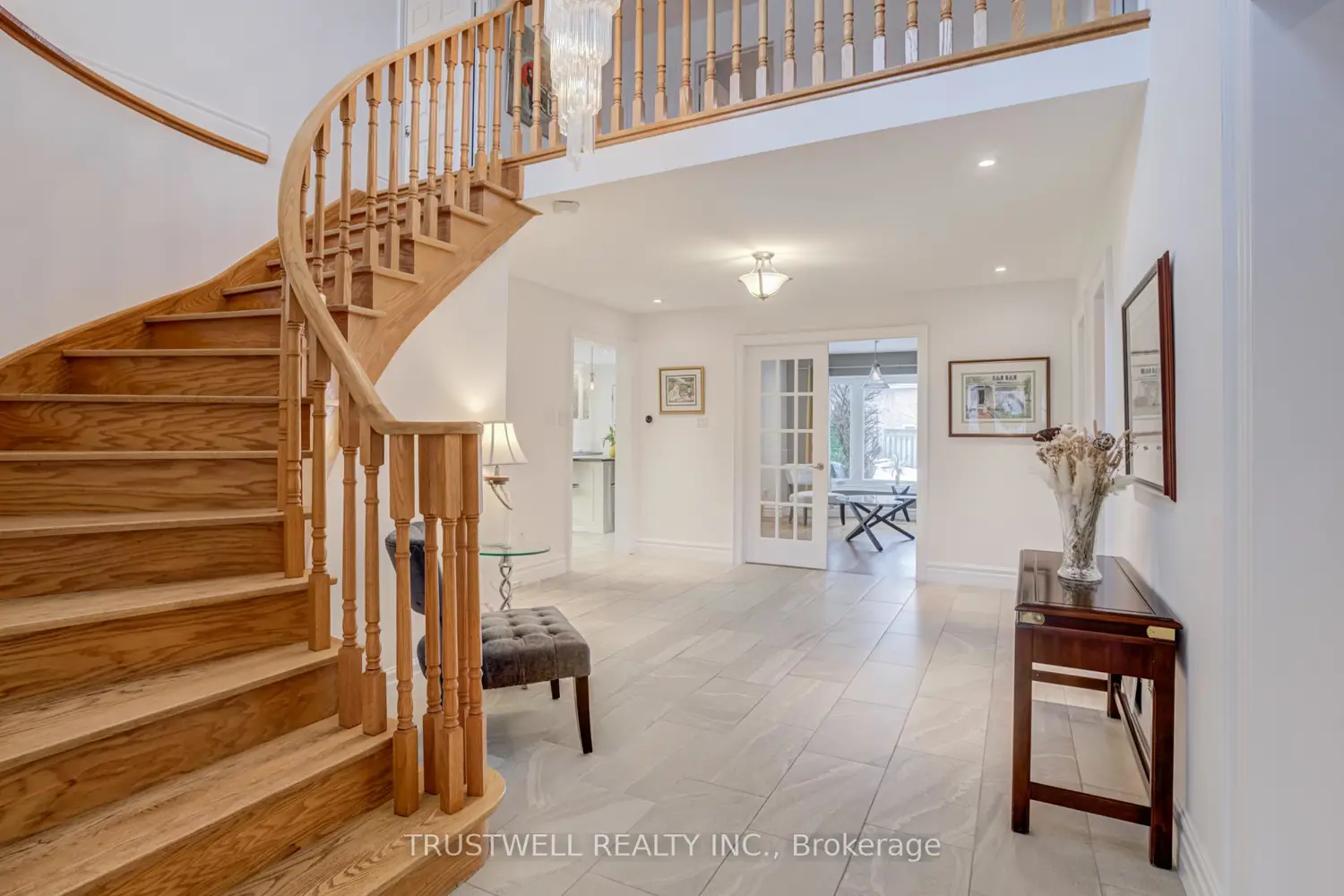 Additional image 4 of 82 Long Island Crescent