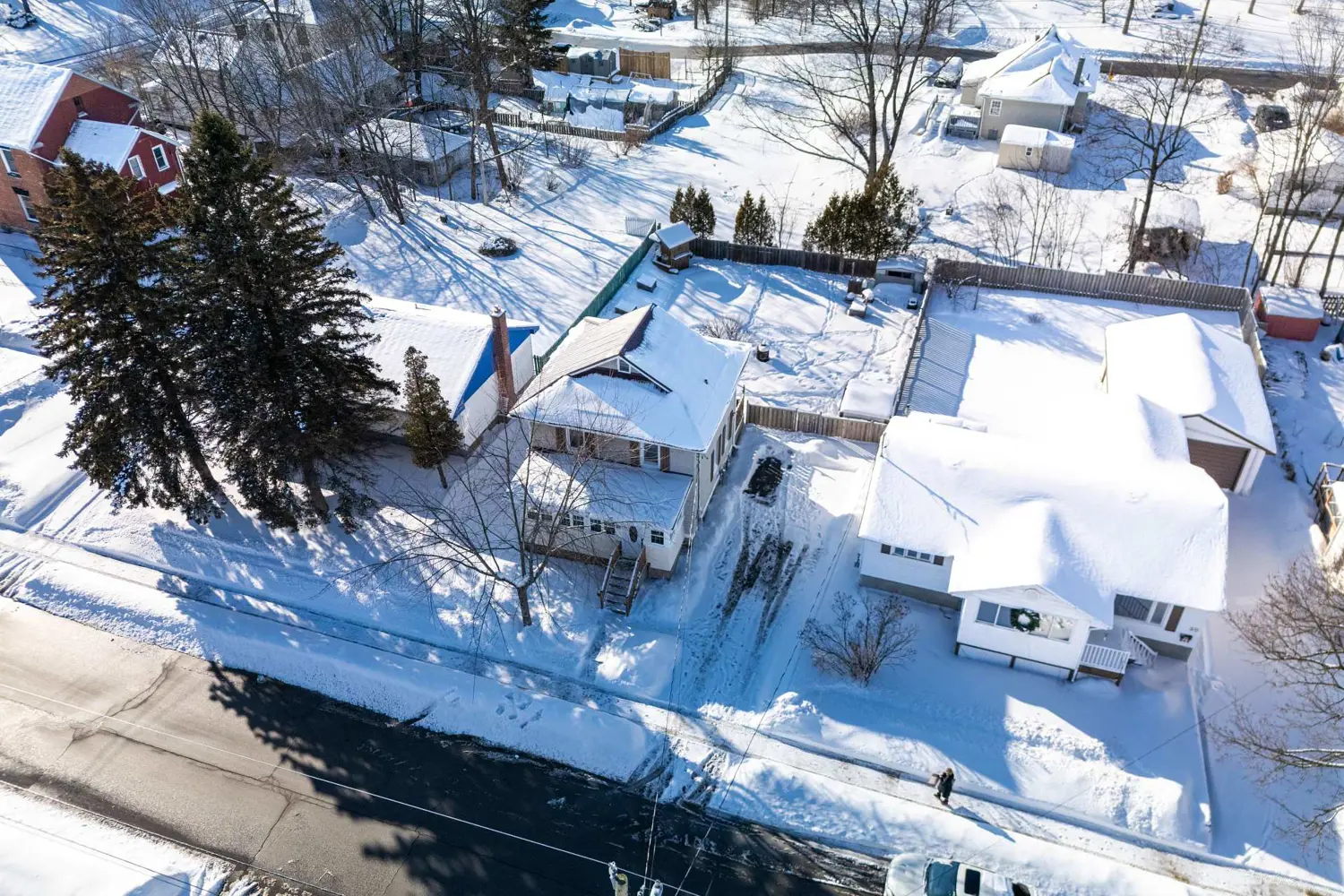 Additional image 17 of 40 Elm Street