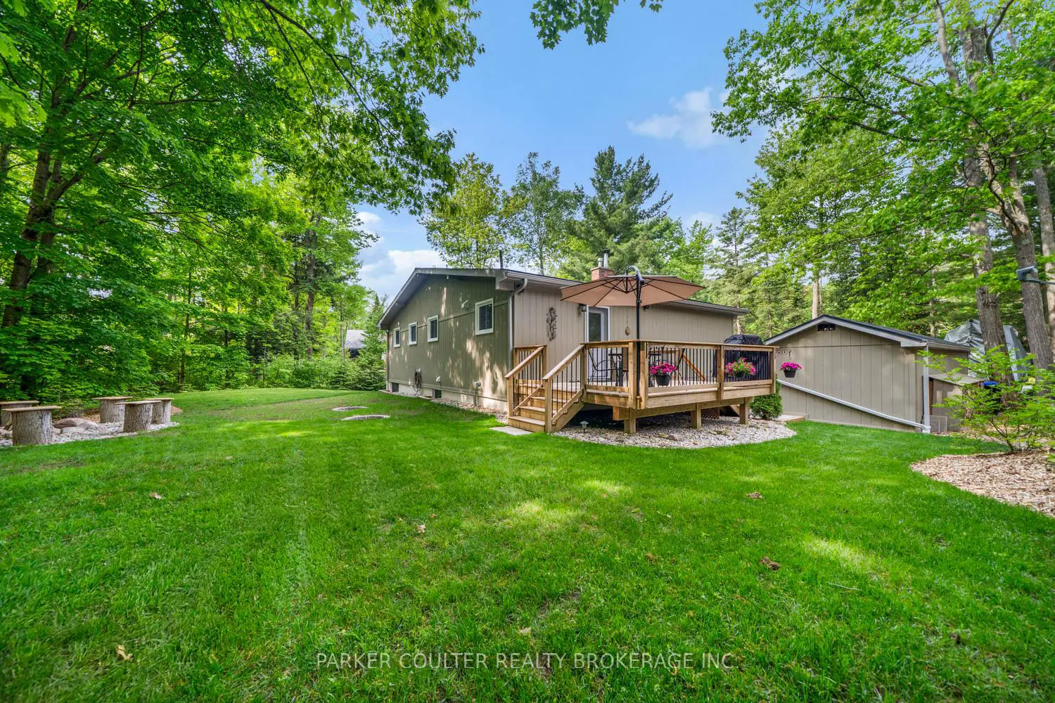 Additional image 9 of 11 Duquette Court