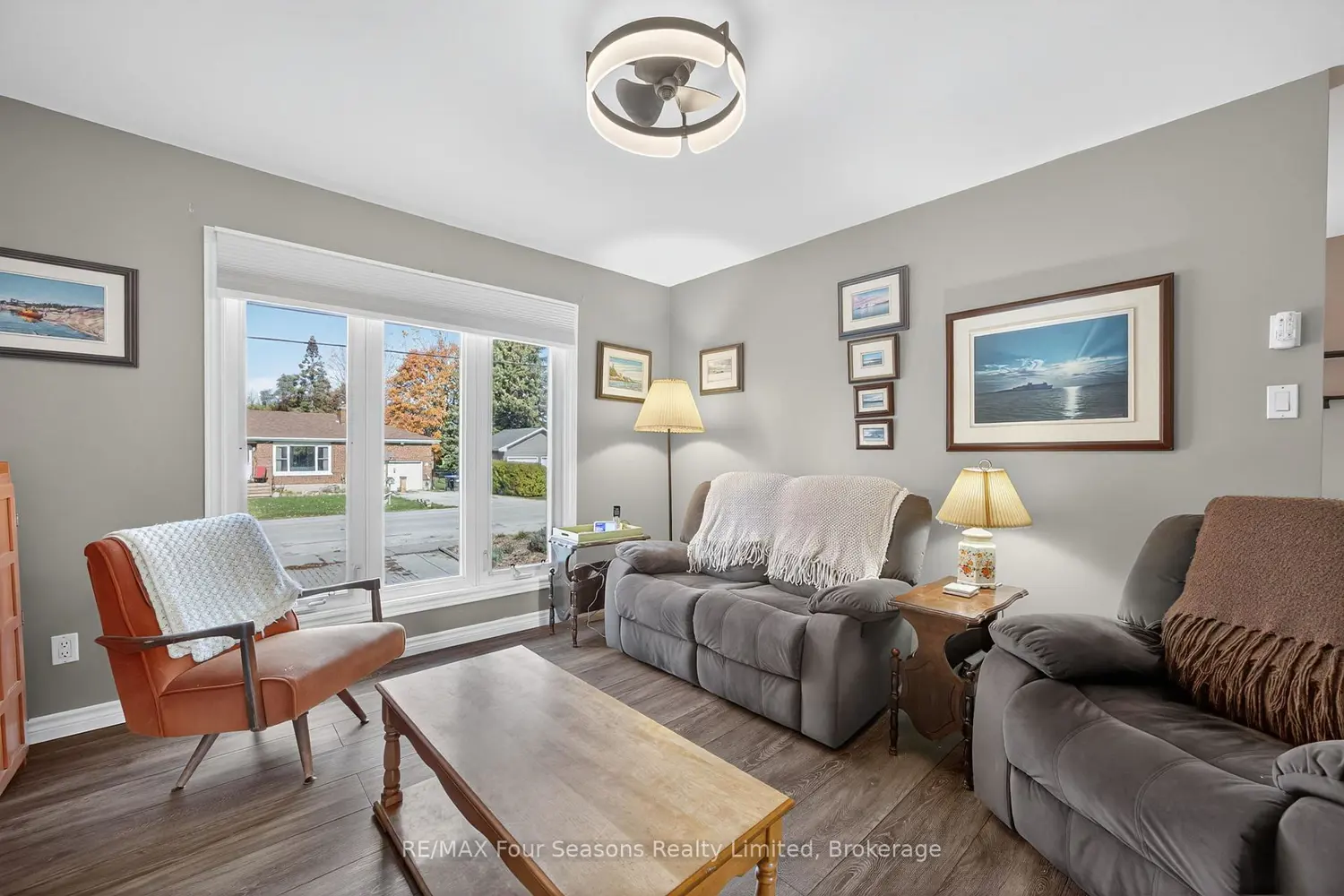 Additional image 3 of 7 Batteaux Road