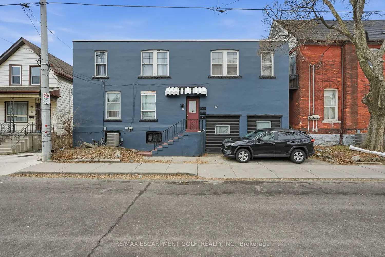 4 Rosemont Avenue